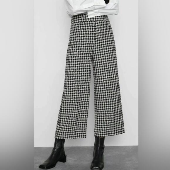 Zara Pants - ZARA Houndstooth Culottes Black & White Size Medium